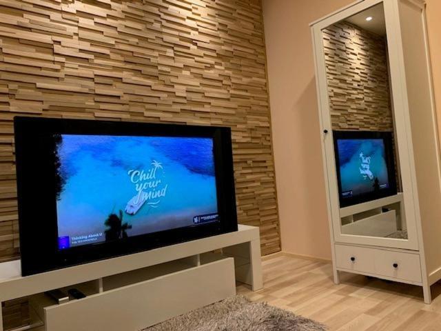 Oak Lounge Lux Apartment リガ エクステリア 写真